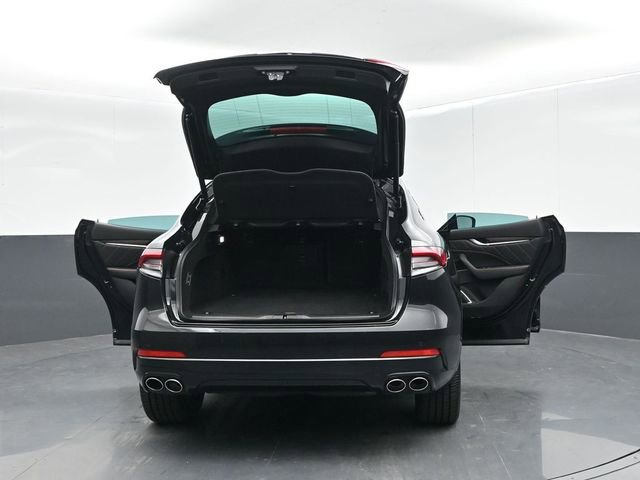 Used 2023 Maserati Levante GT image 67