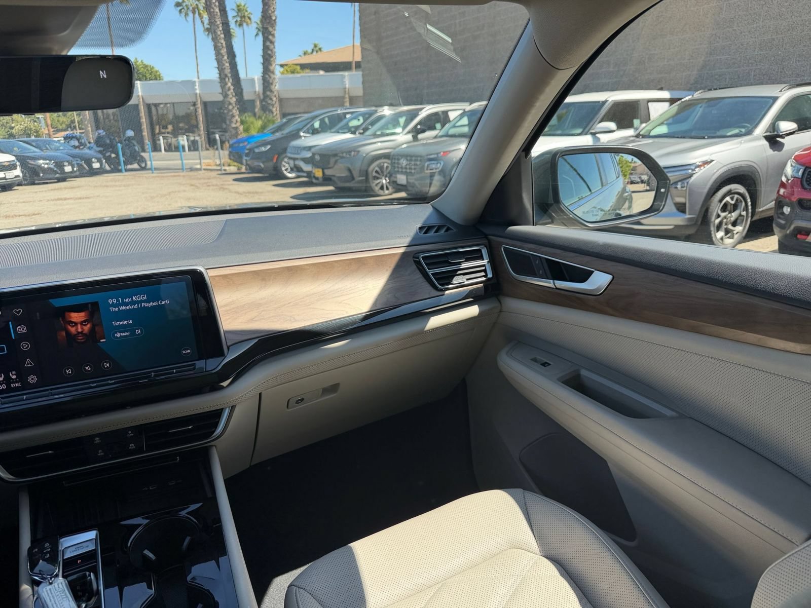 Used 2026 Volkswagen Atlas SE FWD image 38