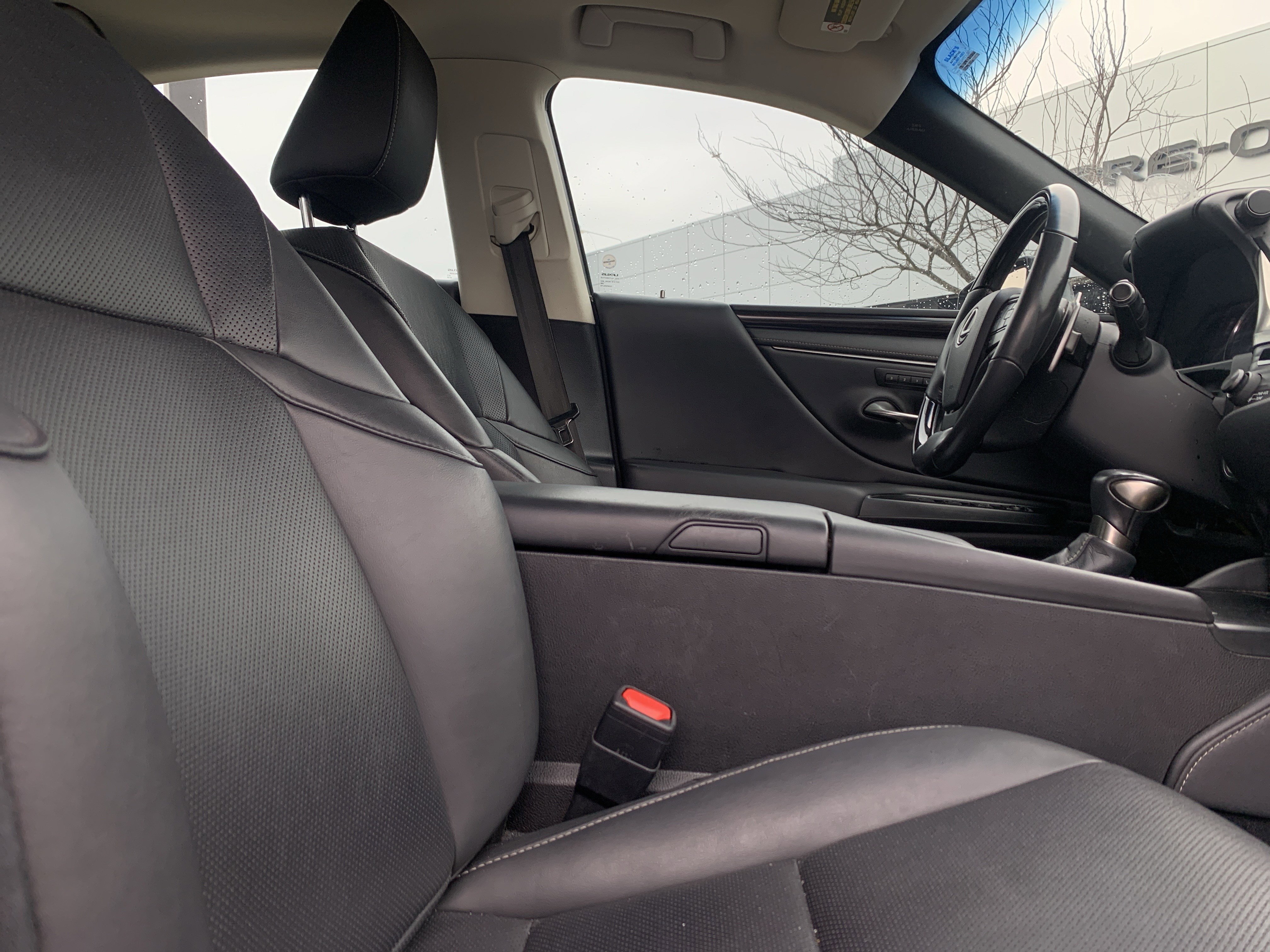 Used 2020 Lexus ES 350 w/ Premium Package image 34