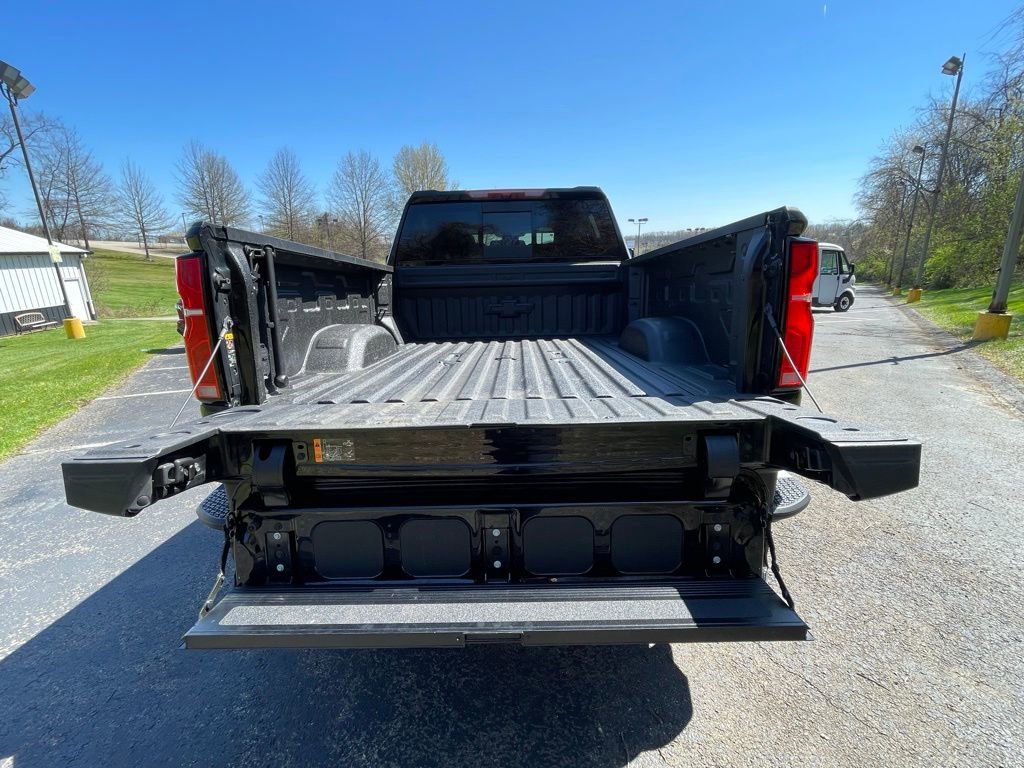 Certified 2025 Chevrolet Silverado 2500 LTZ w/ Trail Boss Package AWD/4WD image 26