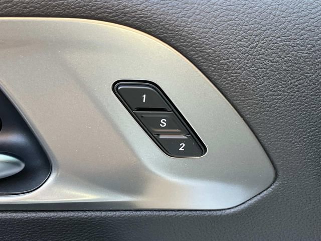 New 2026 Chrysler Pacifica Select FWD image 22
