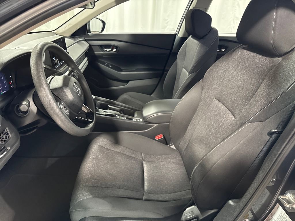Used 2025 Honda Accord LX image 3