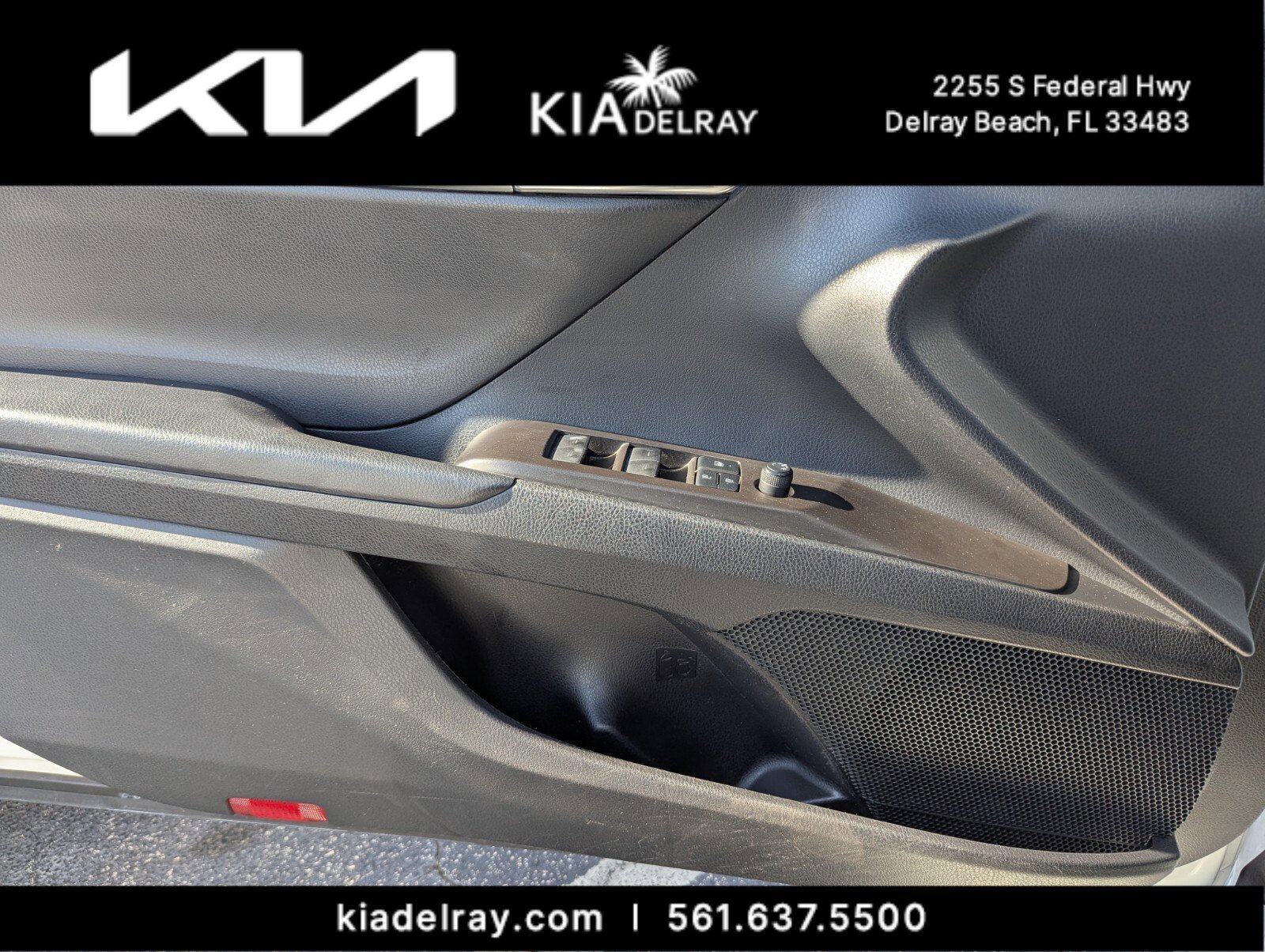 Used 2021 Toyota Camry SE image 24