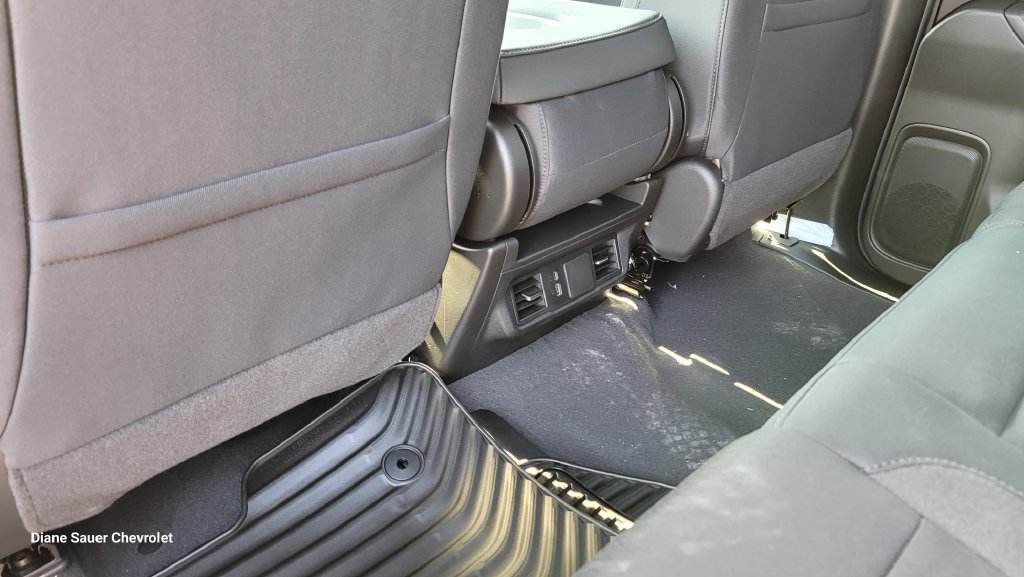 New 2026 Chevrolet Silverado 1500 Custom w/ Turbomax Blackout Package AWD/4WD image 26