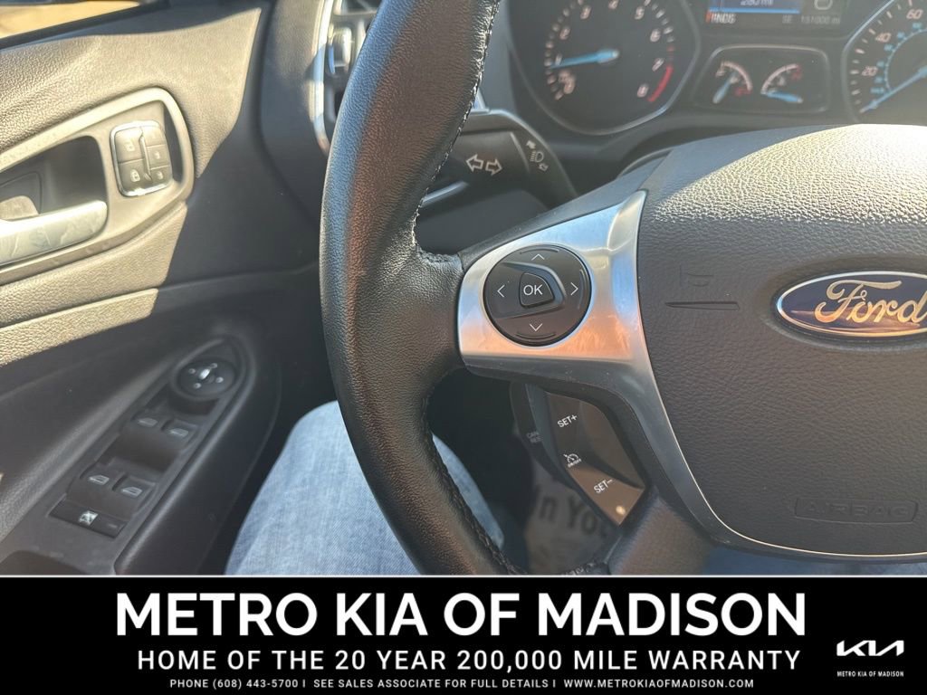 Used 2013 Ford Escape Titanium w/ Class II Trailer Tow Pkg image 19