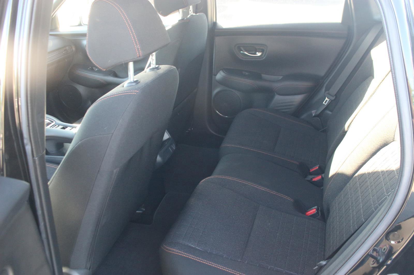 Used 2024 Honda HR-V Sport image 29