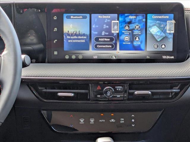 New 2026 Nissan Kicks SR FWD image 11