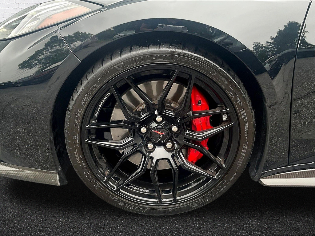 Used 2024 Chevrolet Corvette Z06 RWD image 35
