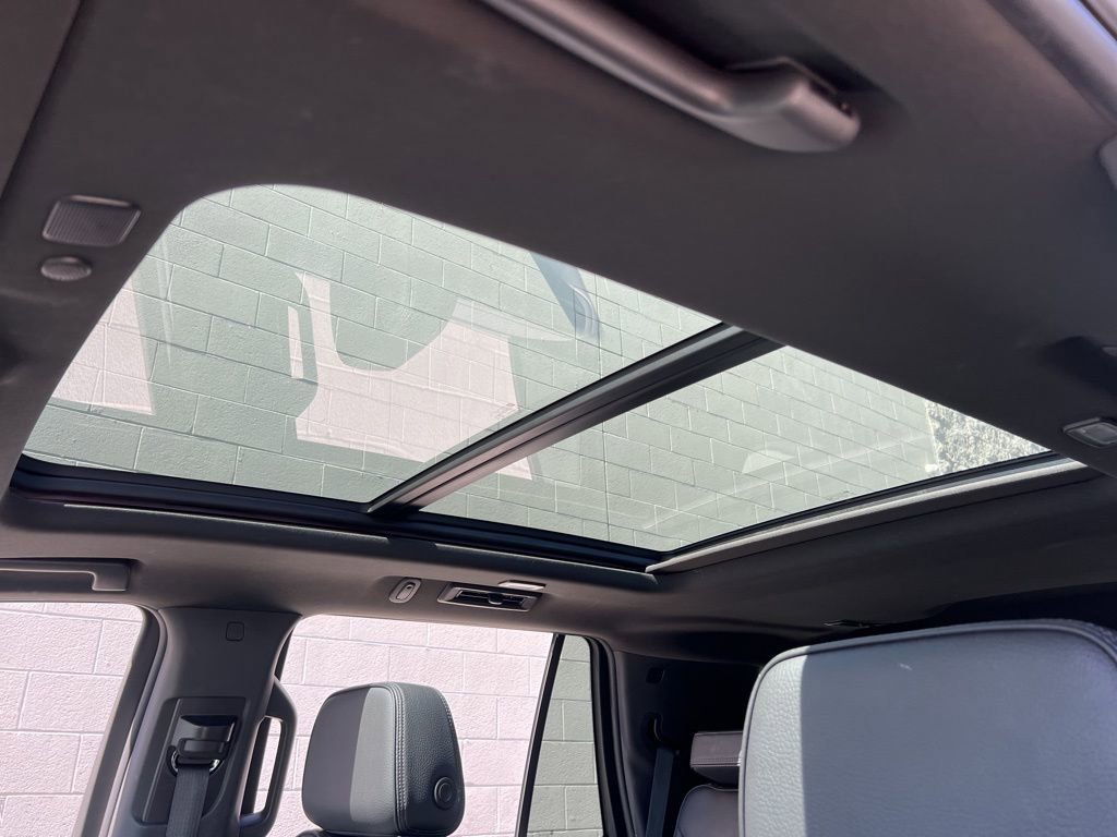 Used 2022 GMC Yukon Denali image 23