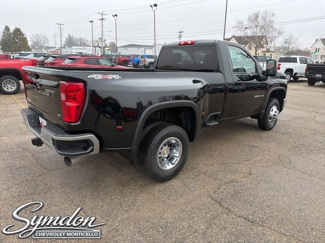 Used 2025 Chevrolet Silverado 3500 LT image 4