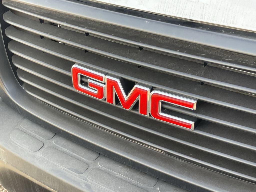 New 2025 GMC Savana 2500 Extended w/ Driver Convenience Package RWD image 31