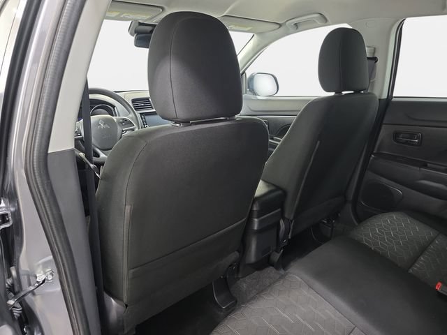 Used 2024 Mitsubishi Outlander Sport ES AWD/4WD image 12