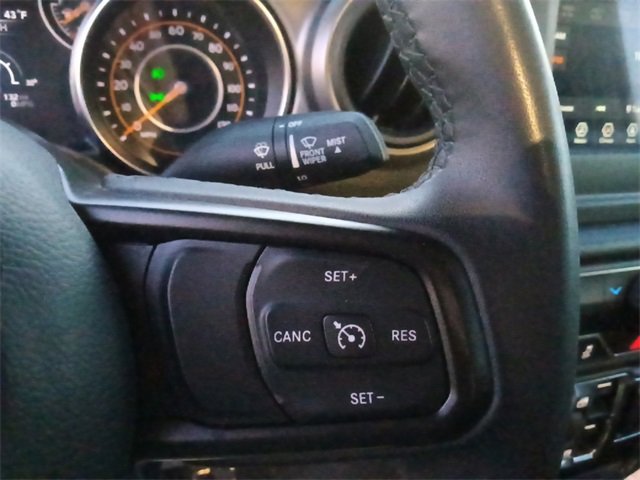 Used 2023 Jeep Gladiator Sport image 18