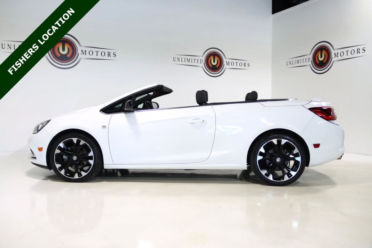 Used 2018 Buick Cascada Sport Touring w/ Dark Effects Package FWD image 33