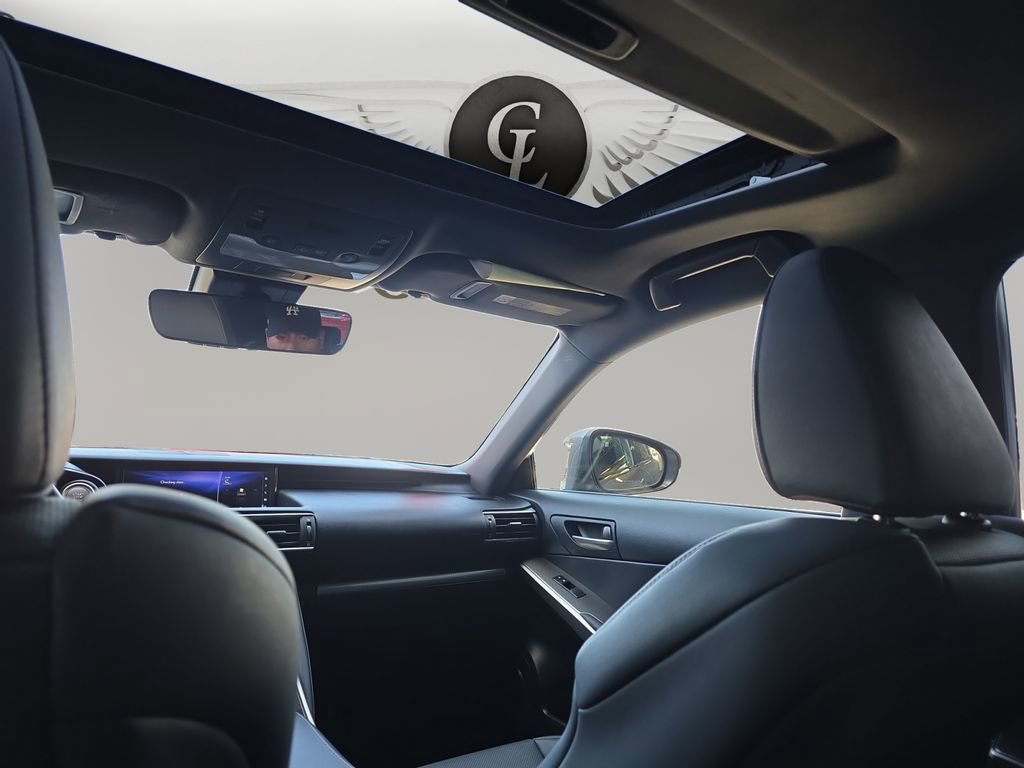 Used 2017 Lexus IS 350 F Sport w/ F Sport Package image 12