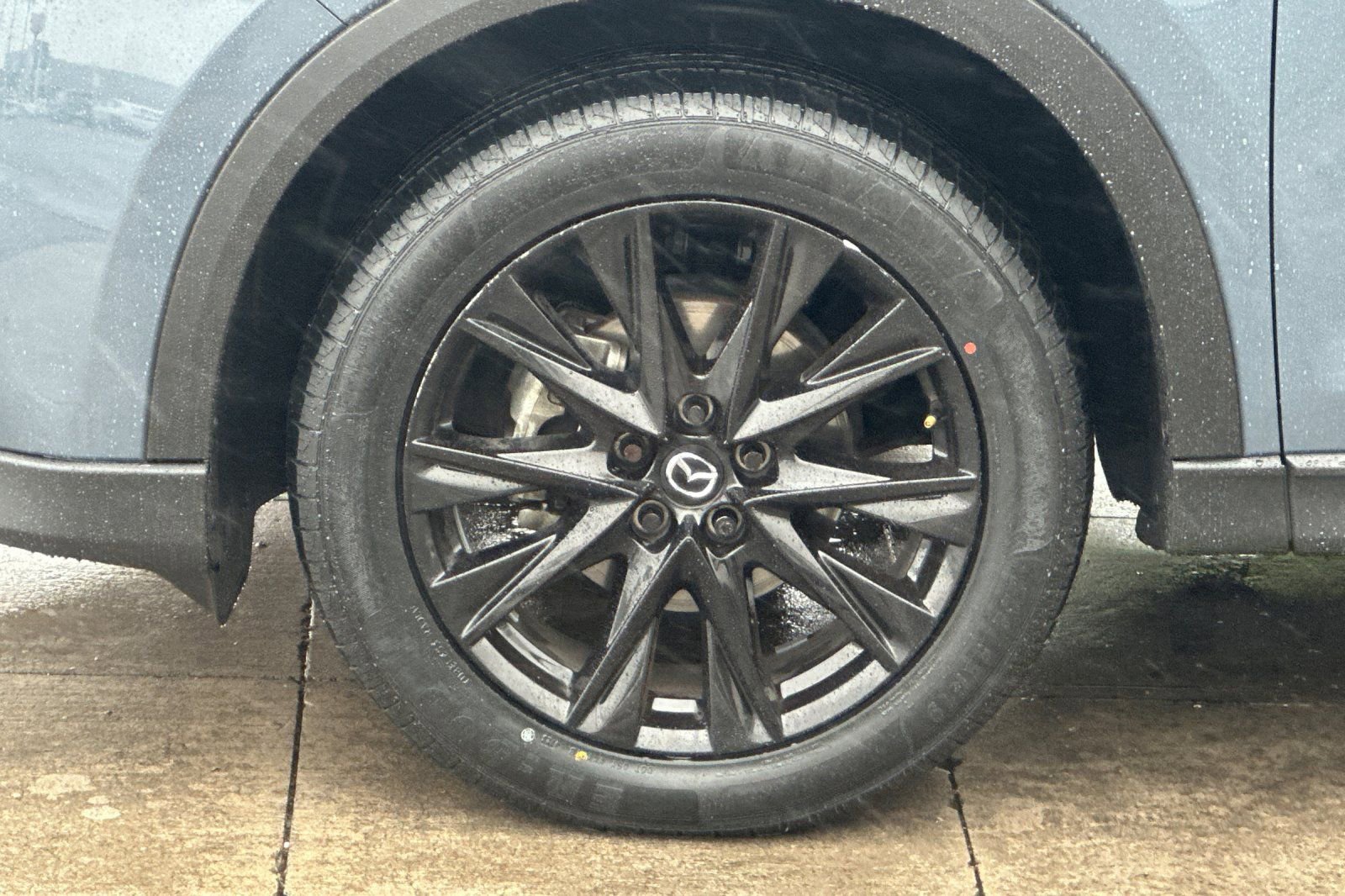 Used 2023 MAZDA CX-5 Carbon Edition image 27