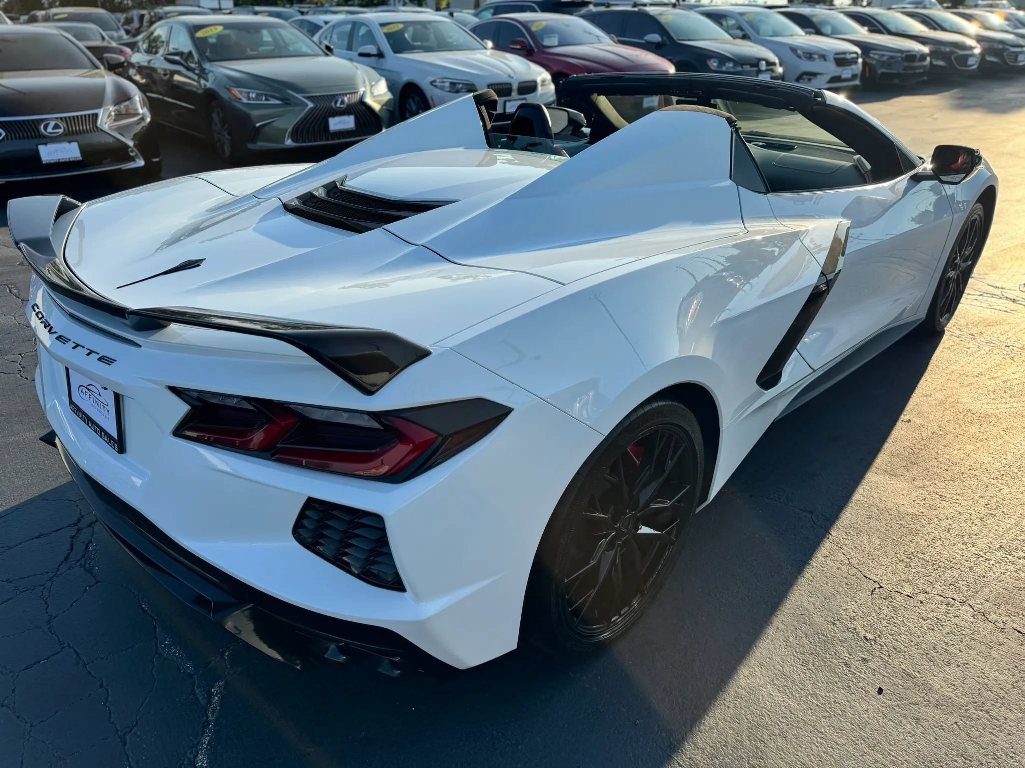 Used 2023 Chevrolet Corvette Stingray Premium Conv w/ Z51 Performance Package RWD image 5
