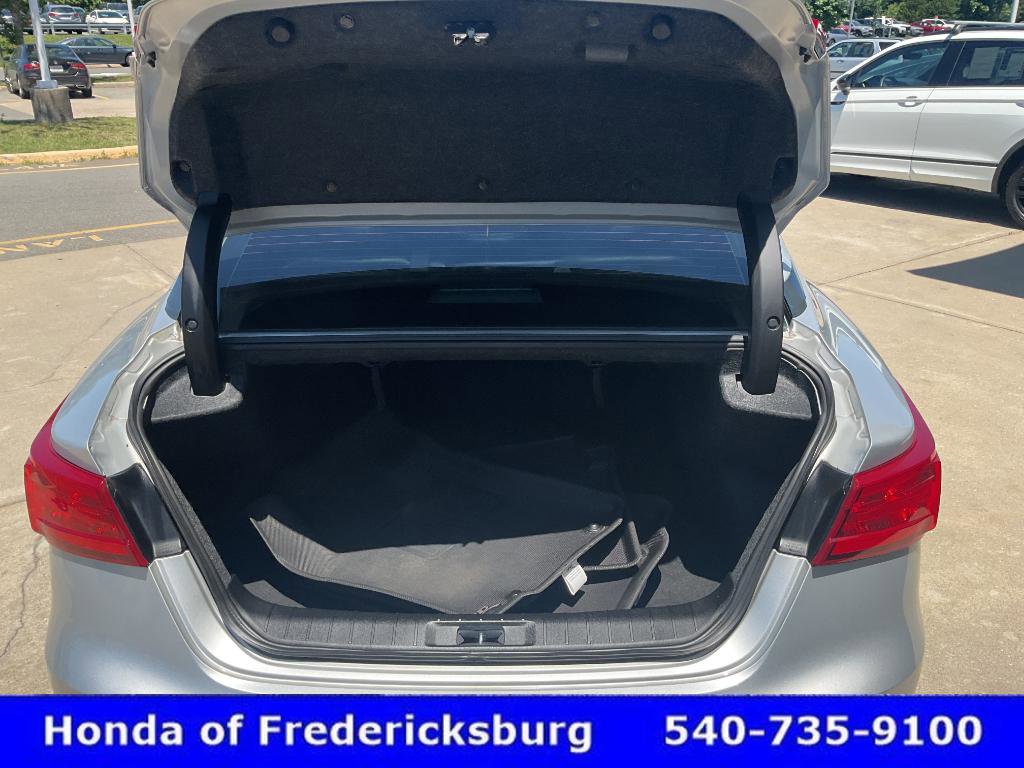 Used 2017 Nissan Maxima 3.5 SL FWD image 16