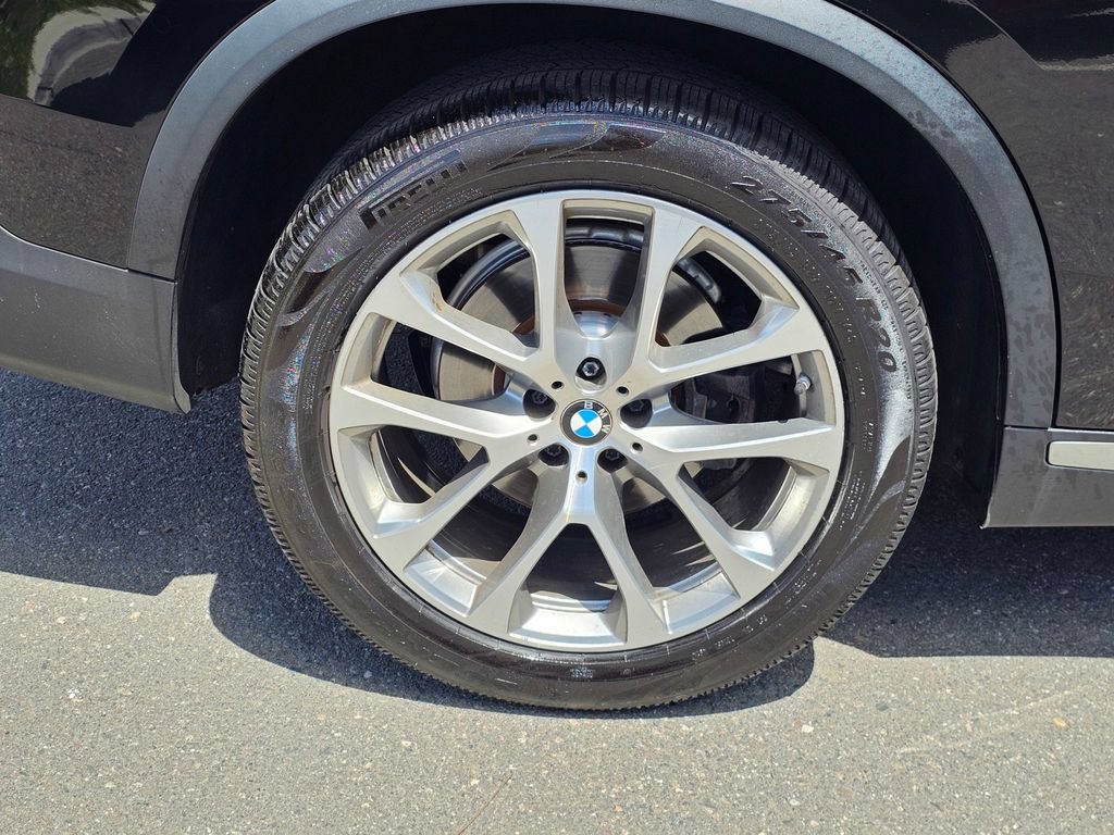 Used 2022 BMW X5 xDrive40i w/ Climate Comfort Package AWD/4WD image 8
