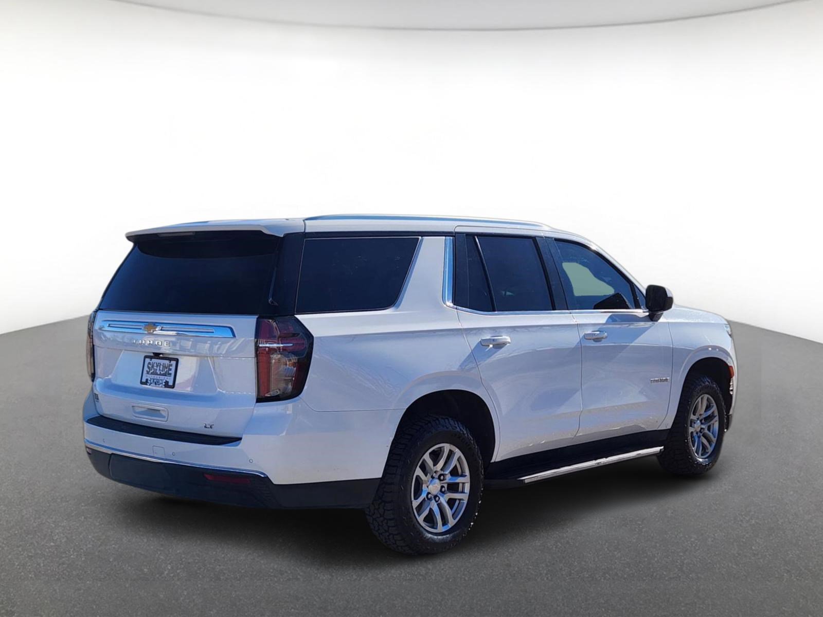 Used 2023 Chevrolet Tahoe LT image 3