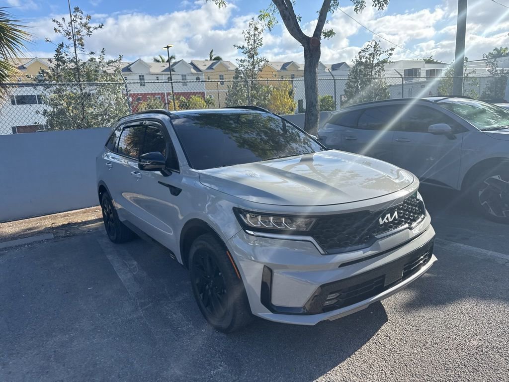 Used 2023 Kia Sorento EX w/ Panoramic Sunroof Package image 6