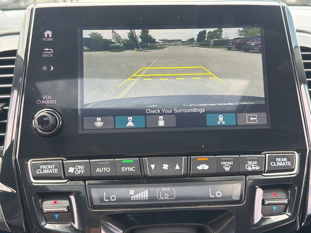Used 2023 Honda Odyssey Elite image 18
