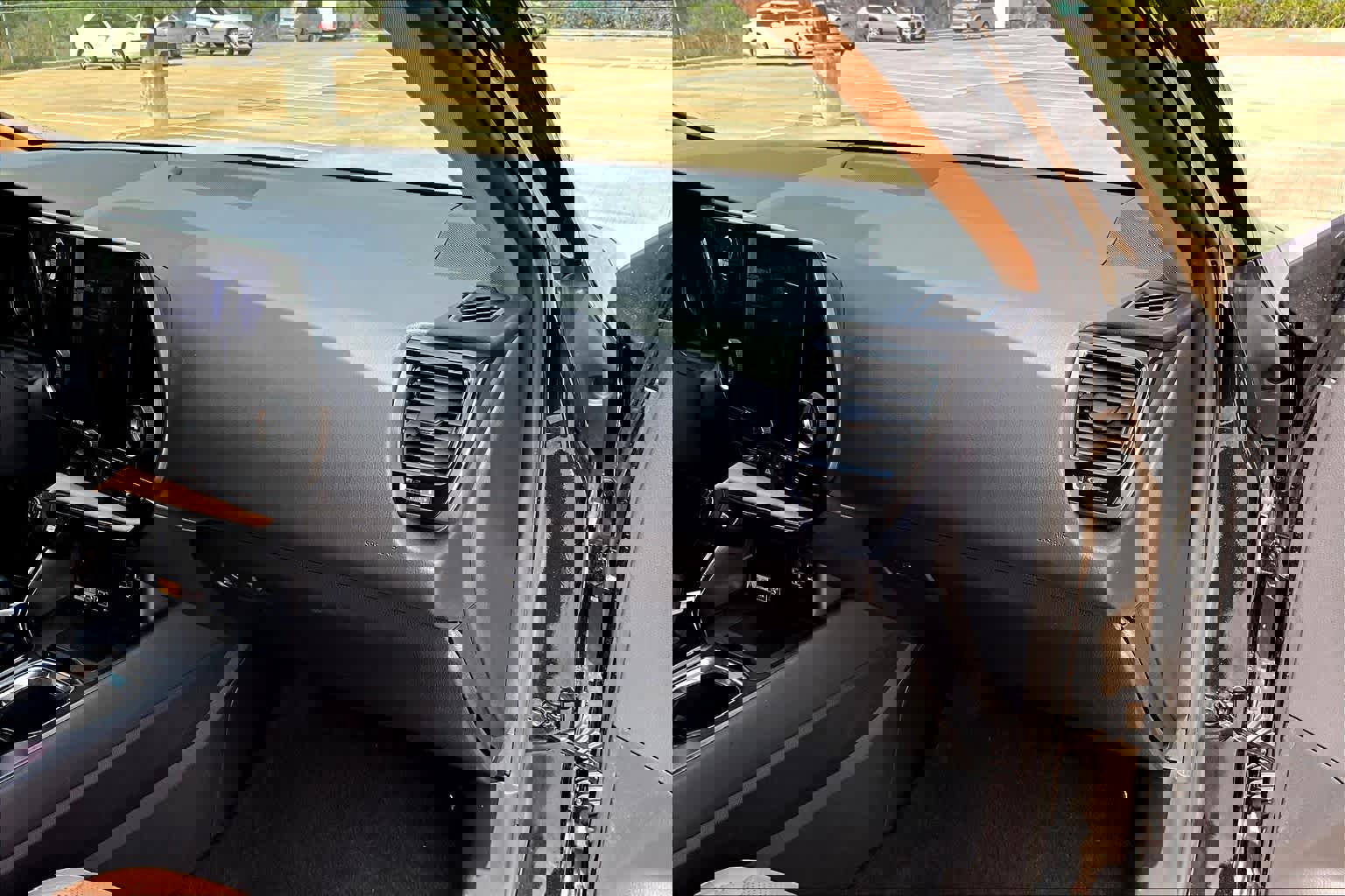 Used 2023 Lexus NX 250 FWD image 19