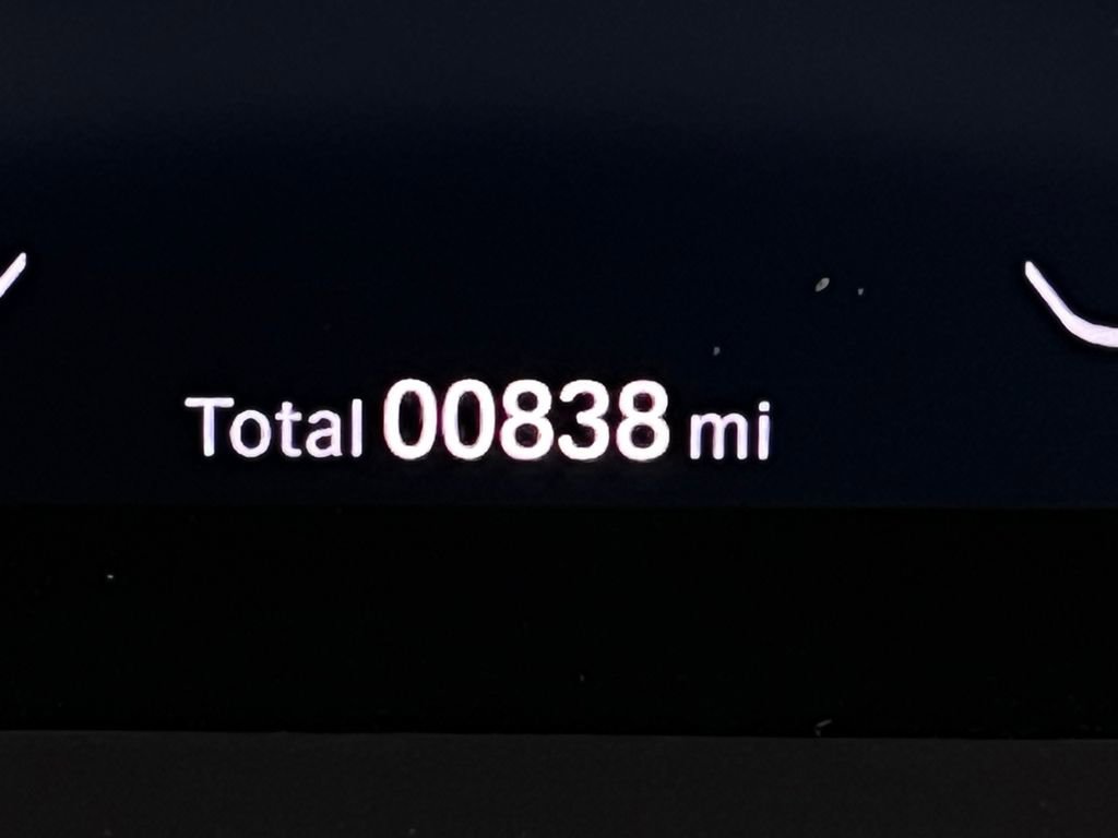 Certified 2025 BMW Z4 M40i w/ Edition image 21