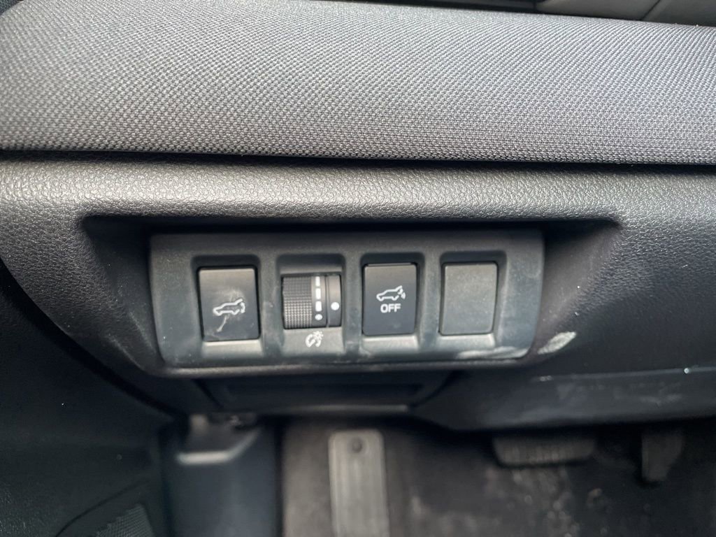 Used 2024 Subaru Outback Premium image 23