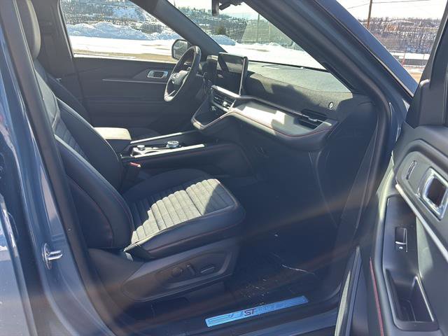 New 2026 Ford Explorer ST-Line w/ ST-Line Street Pack image 19