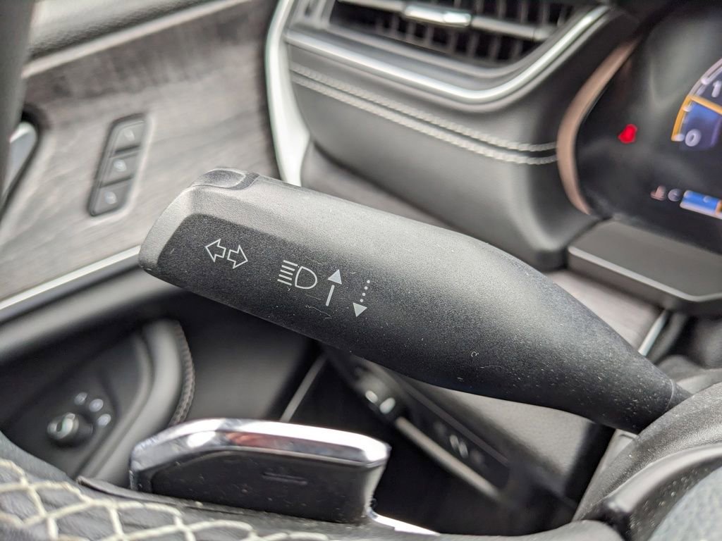 Used 2022 Jeep Grand Cherokee Limited image 53