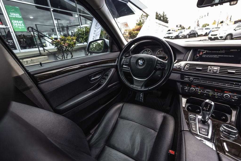 Used 2015 BMW 528i xDrive Sedan AWD/4WD image 20