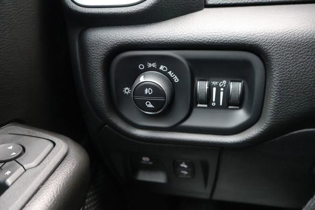 Used 2025 RAM 1500 Lone Star AWD/4WD image 15