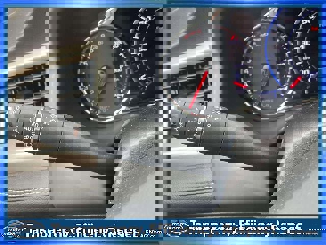 Used 2023 GMC Acadia Denali w/ Denali Technology Package AWD/4WD image 25