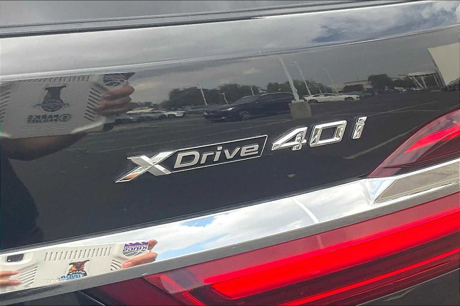 Used 2020 BMW X7 xDrive40i w/ Premium Package image 11