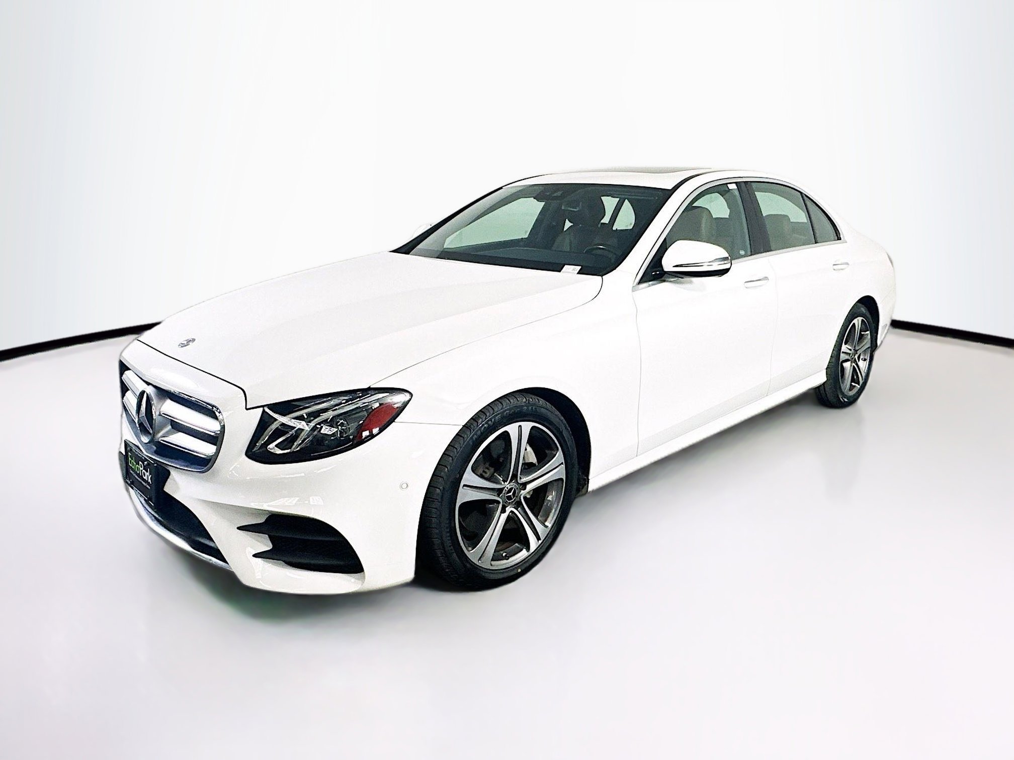 Used 2018 Mercedes-Benz E 300 image 3
