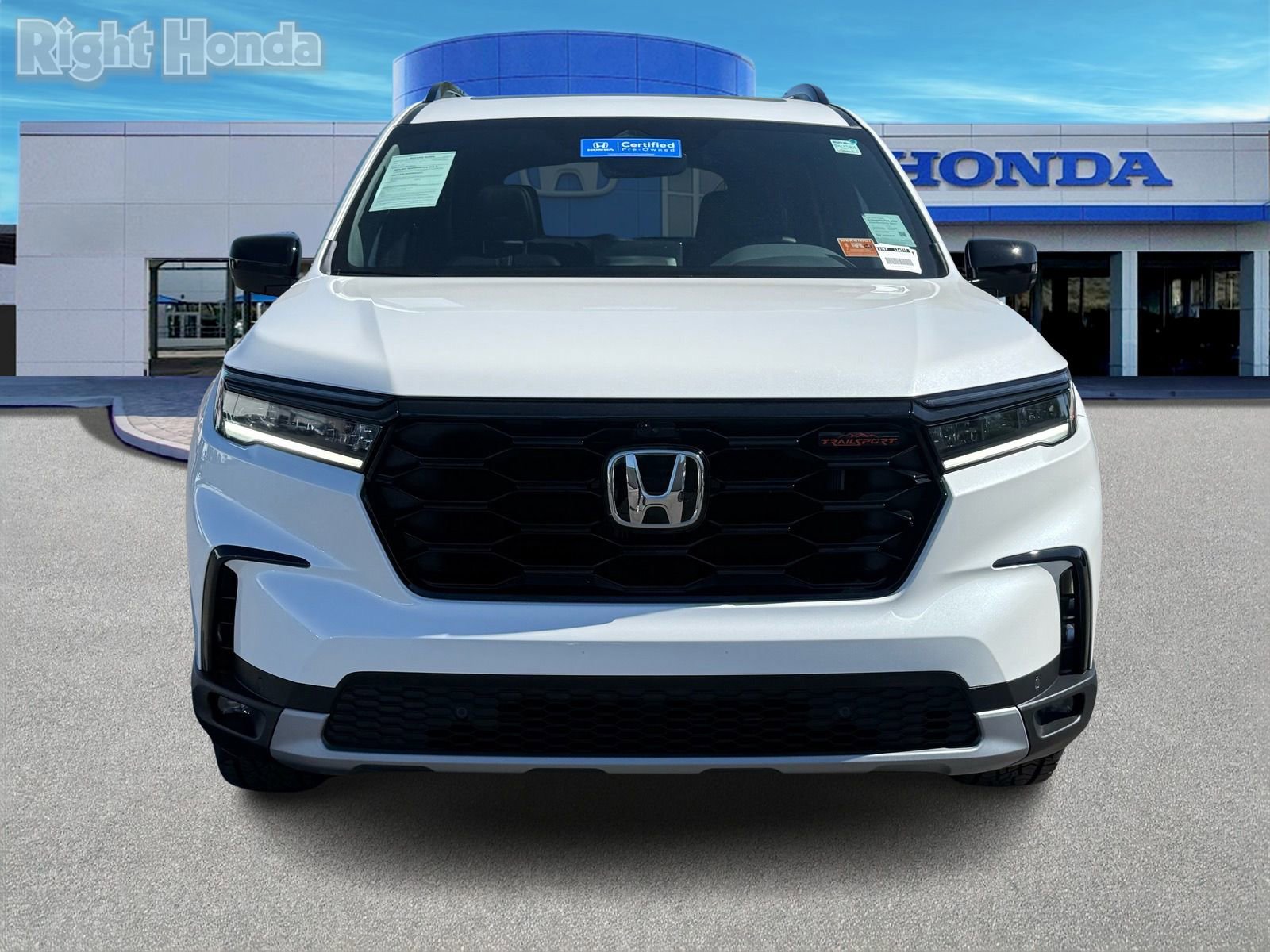 Certified 2025 Honda Pilot TrailSport image 7