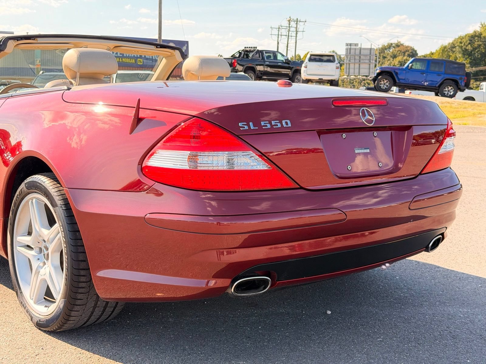 Used 2007 Mercedes-Benz SL 550 image 6