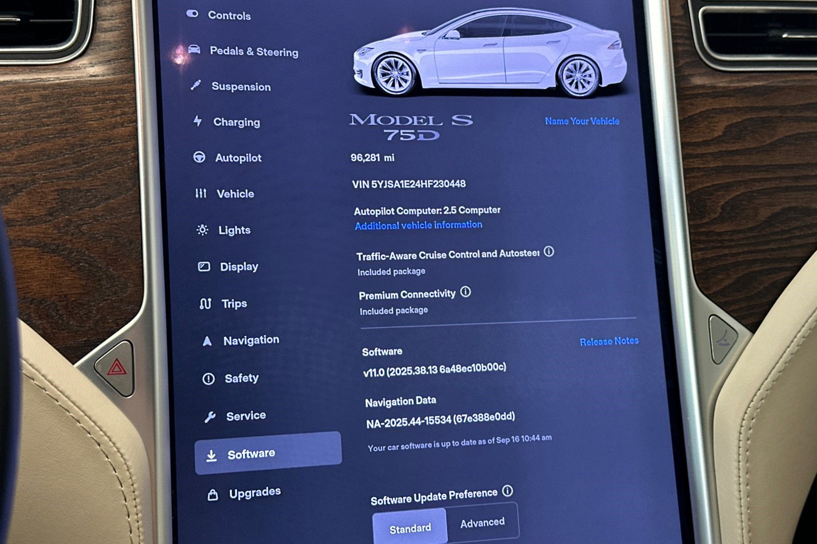 Used 2017 Tesla Model S 75D AWD/4WD image 22