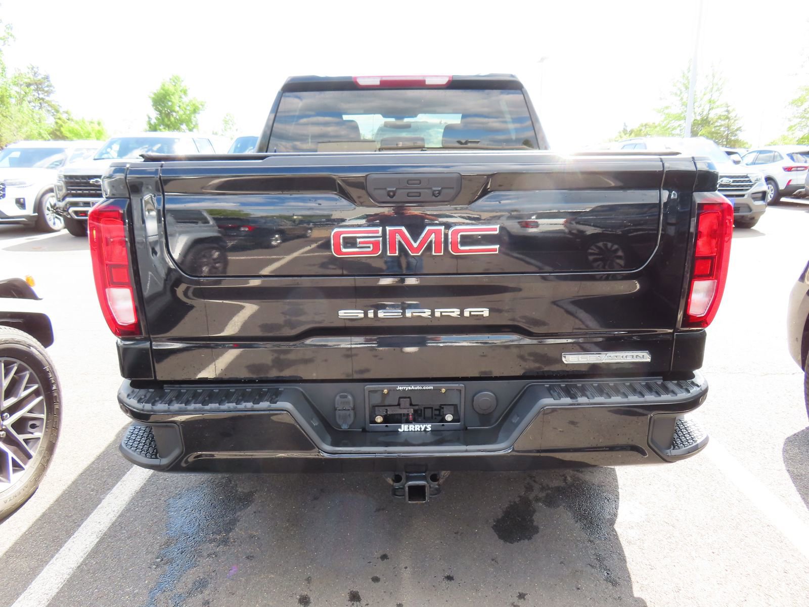 Used 2022 GMC Sierra 1500 Elevation AWD/4WD image 6