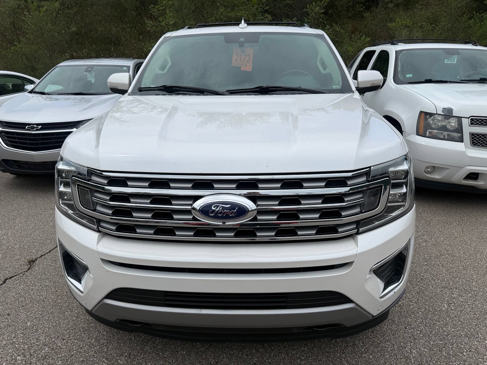 Used 2019 Ford Expedition Limited w/ Equipment Group 302A AWD/4WD image 6