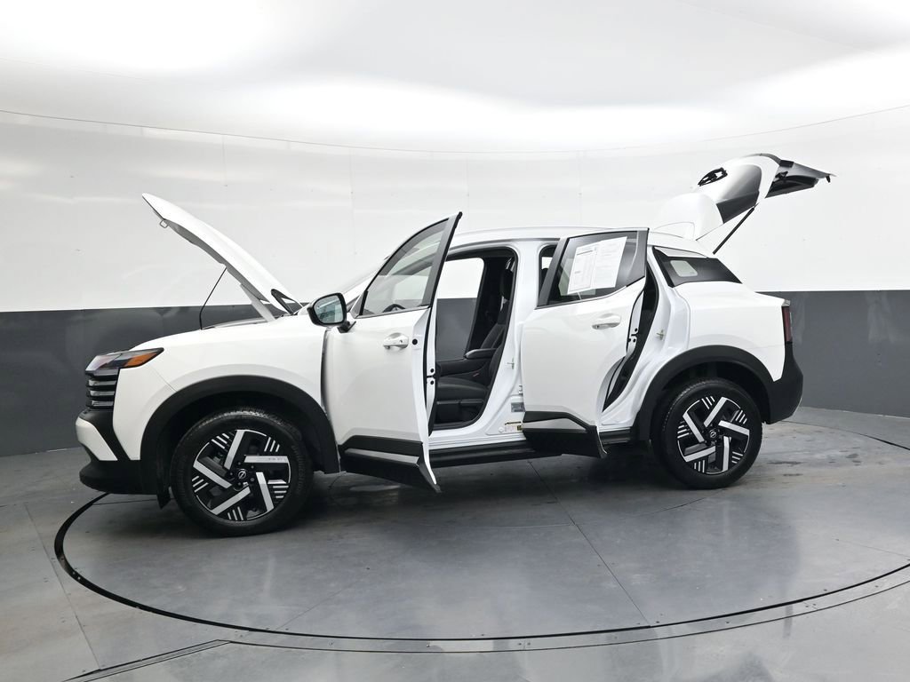 Used 2026 Nissan Kicks SV image 41