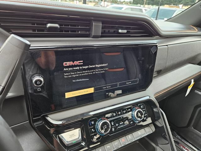 New 2026 GMC Sierra 2500 AT4 w/ AT4 Premium Plus Package AWD/4WD image 32