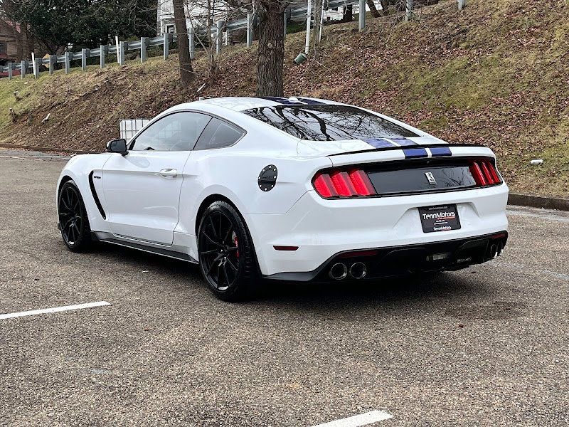 Used 2016 Ford Mustang Shelby GT350 w/ Technology Package image 24