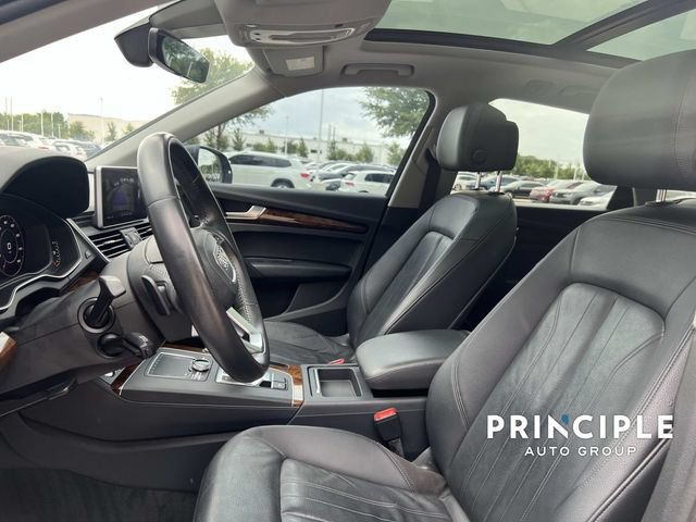 Used 2018 Audi Q5 2.0T Premium Plus w/ Premium Plus Package AWD/4WD image 13