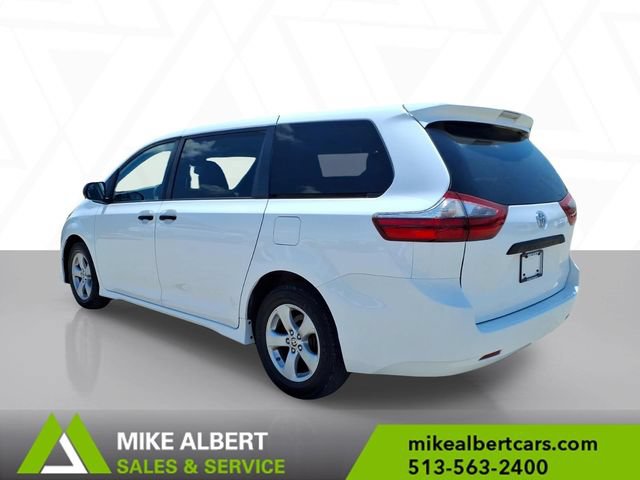 Used 2020 Toyota Sienna L FWD image 5