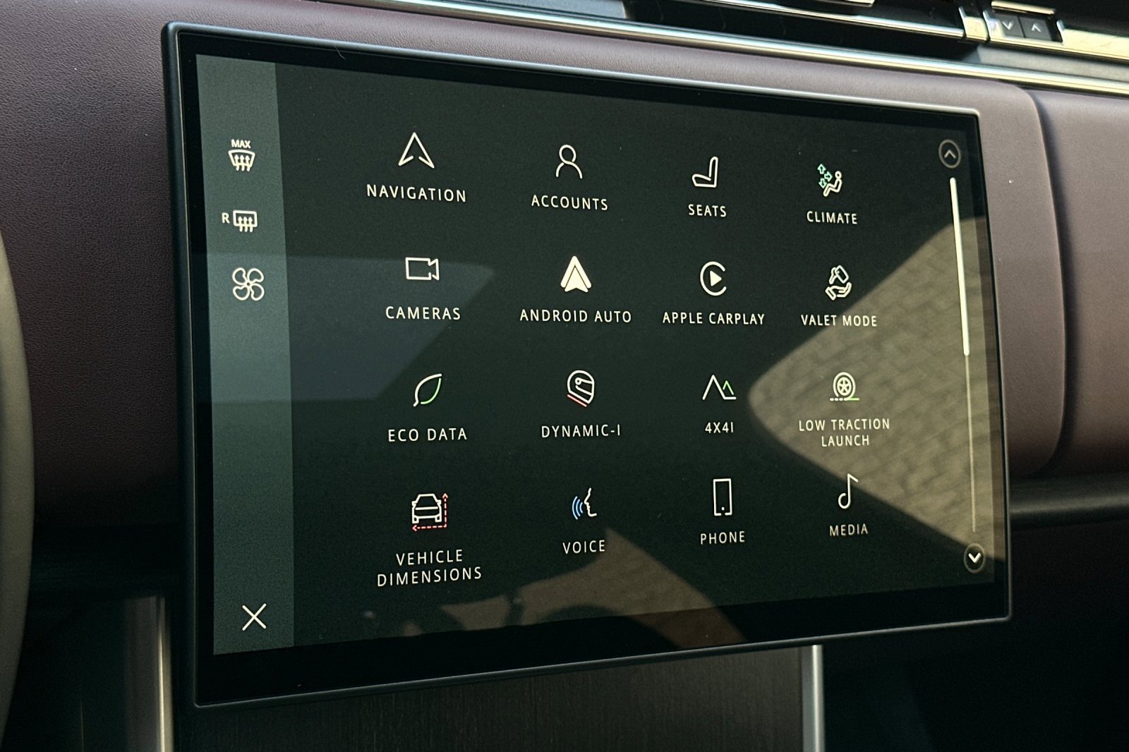 Used 2024 Land Rover Range Rover Autobiography image 21