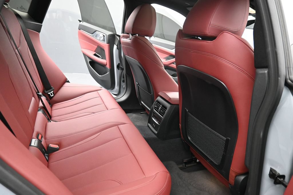 Used 2024 BMW i4 eDrive35 w/ M Sport Package RWD image 18