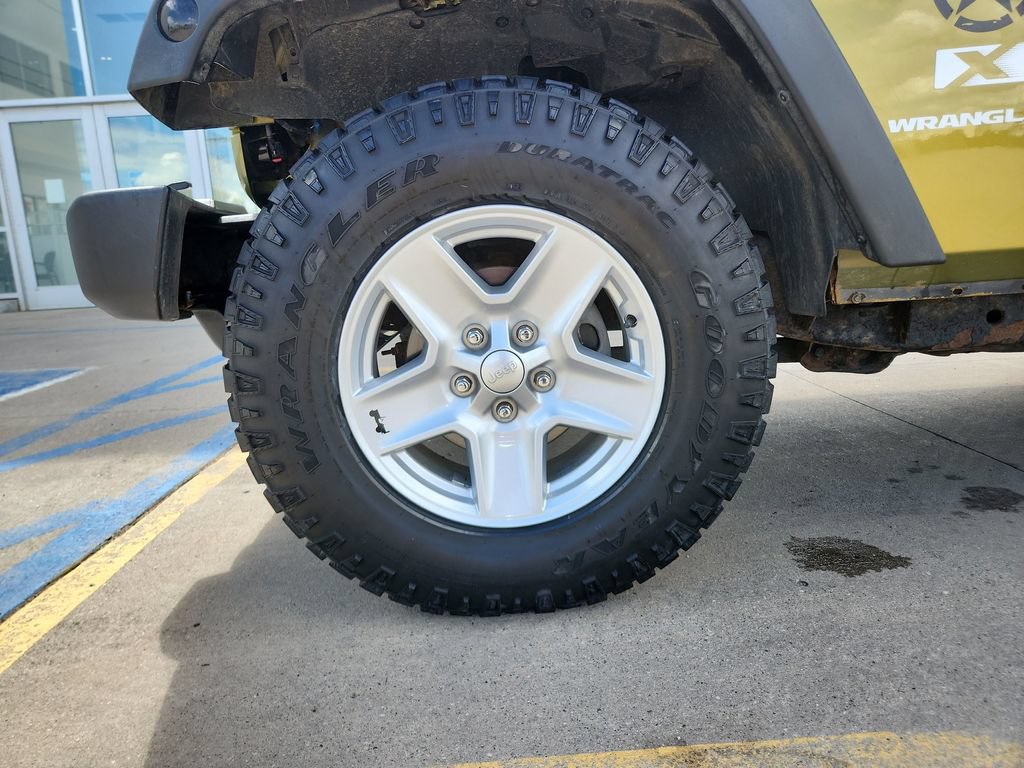 Used 2008 Jeep Wrangler X AWD/4WD image 28