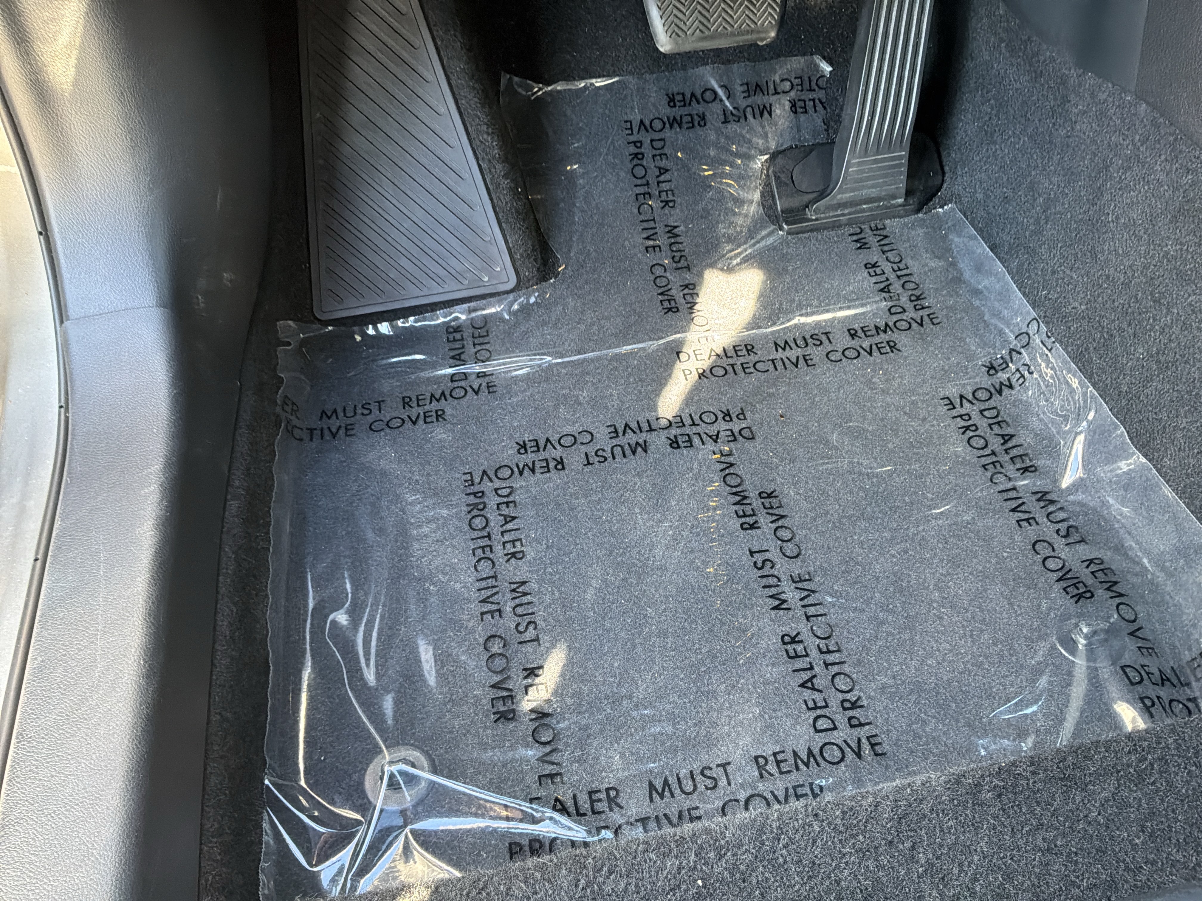 Used 2019 Lexus UX 200 w/ Accessory Package 2 FWD image 17